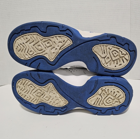 Adidas Mutombo Retro Royal - Picture 6 of 8